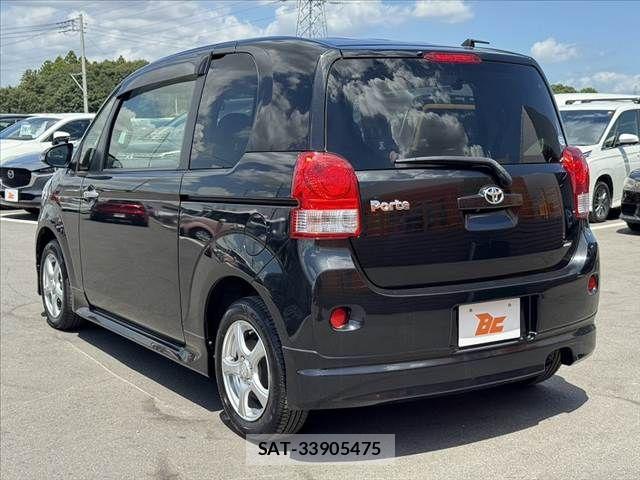 Toyota PORTE 2015-03 8368118-12