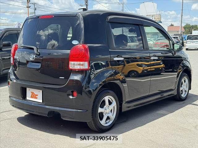 Toyota PORTE 2015-03 8368118-14
