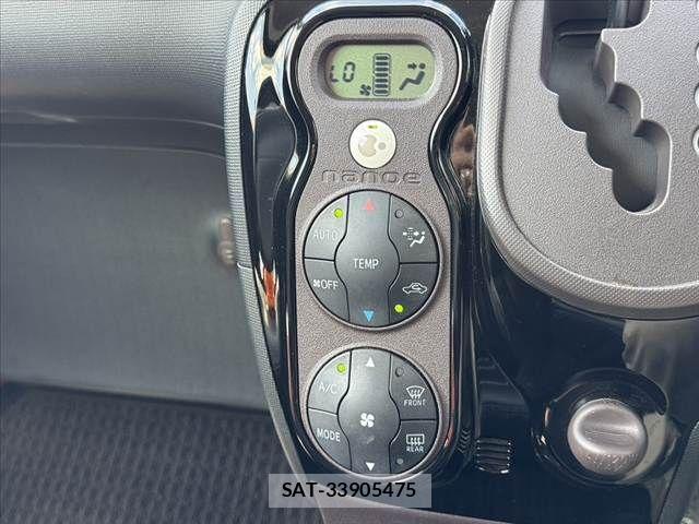 Toyota PORTE 2015-03 8368118-3
