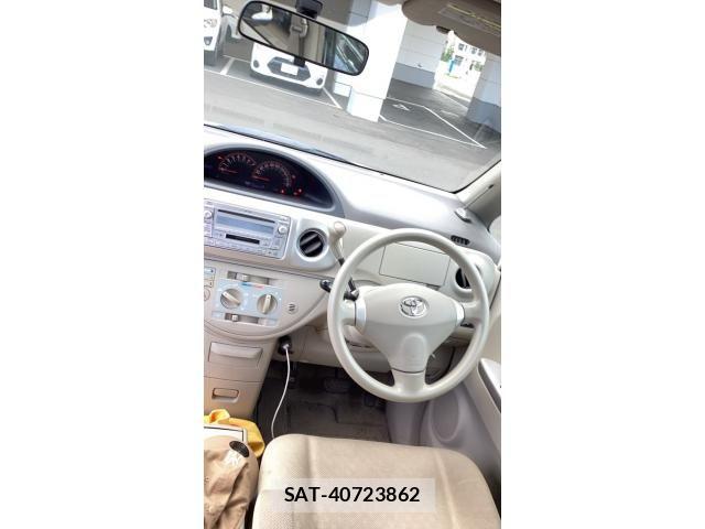 Toyota PORTE 2010-04 8414396-11