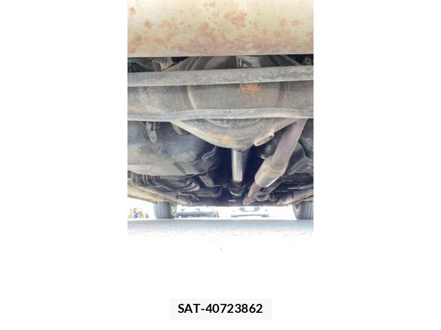 Toyota PORTE 2010-04 8414396-7