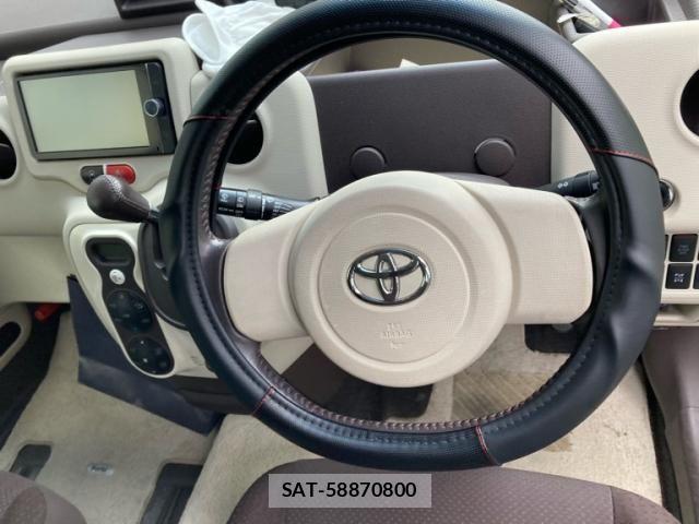 Toyota PORTE 2013-08 8666740-10
