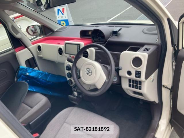 Toyota PORTE 2016-04 8850362-9