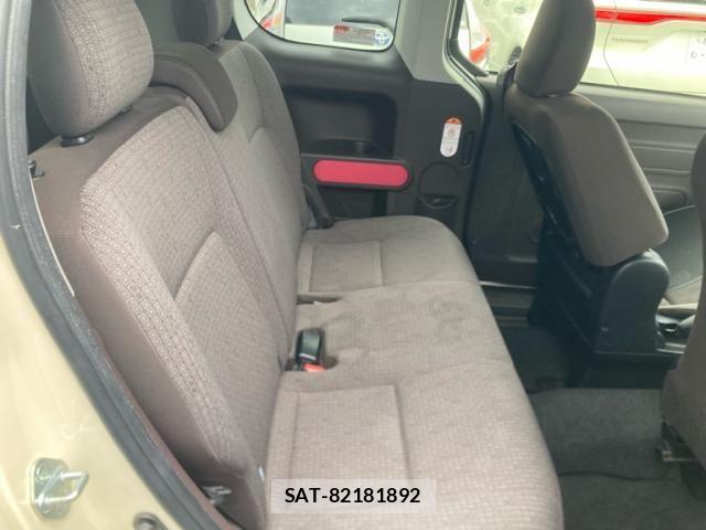 Toyota PORTE 2016-04 8850362-11