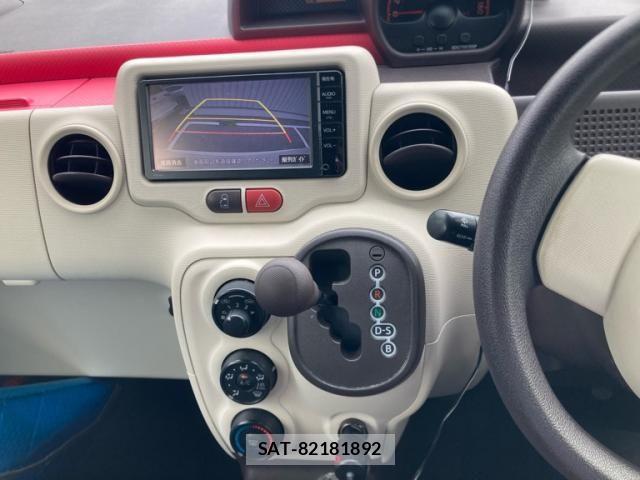 Toyota PORTE 2016-04 8850362-14