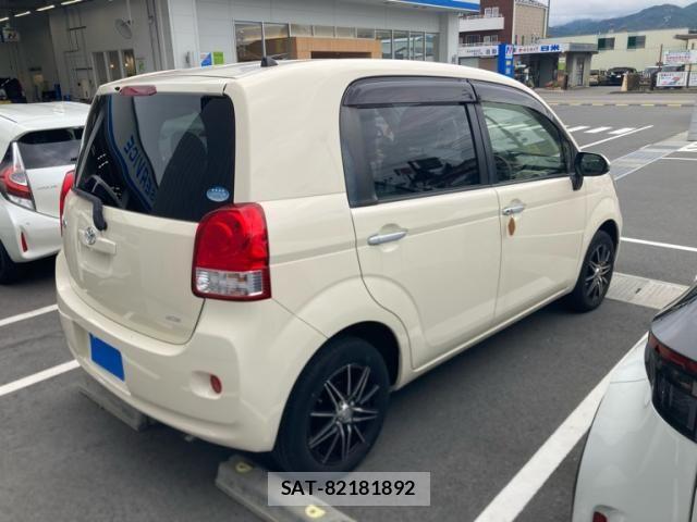 Toyota PORTE 2016-04 8850362-4