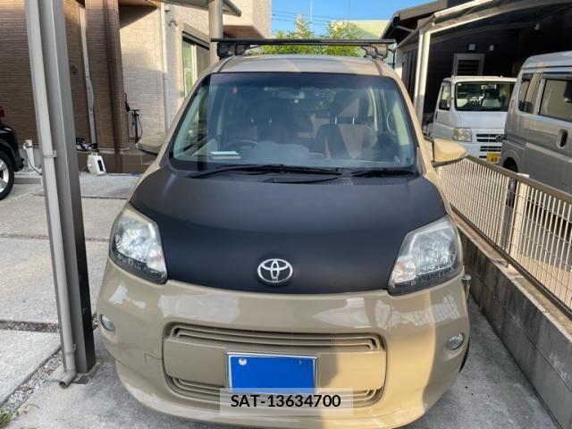 Toyota PORTE 2013-01 8850363-1