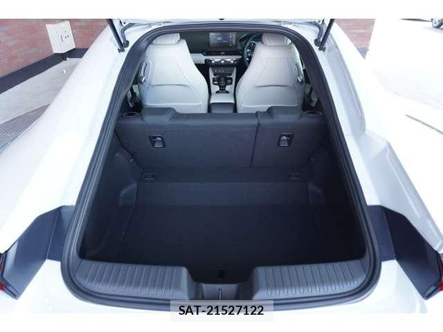 Honda PRELUDE 2025-10 8209558-7