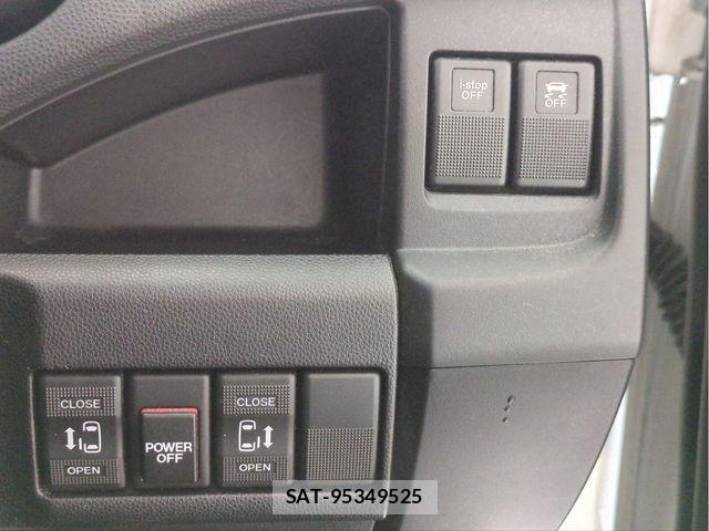 Mazda PREMACY 2013-07 4977074-13
