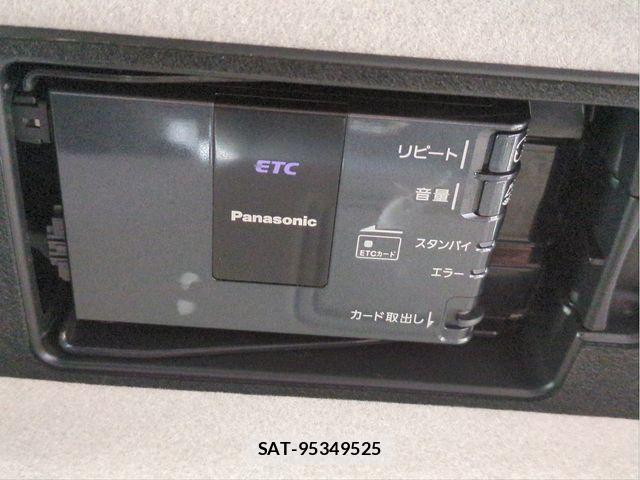Mazda PREMACY 2013-07 4977074-14