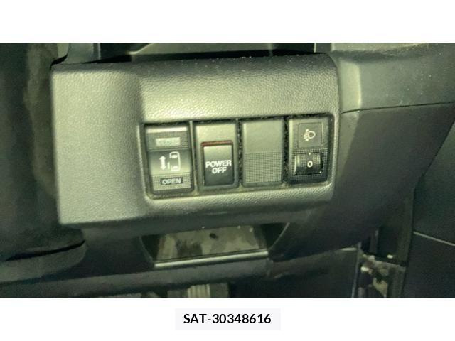 Mazda PREMACY 2011-06 5875531-17
