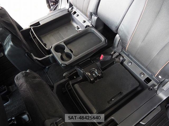 Mazda PREMACY 2013-05 6016117-26