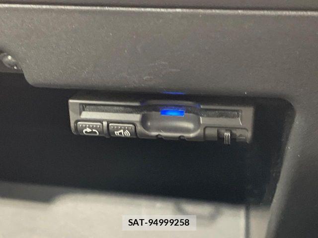 Mazda PREMACY 2013-12 6265594-7