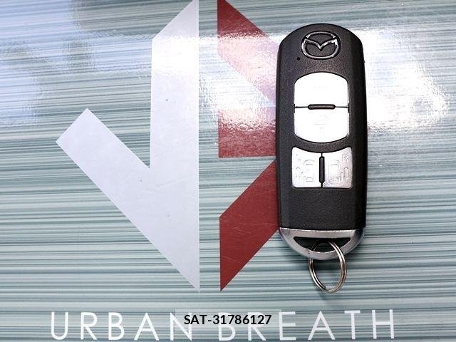 Mazda PREMACY 2014-01 6677501-24