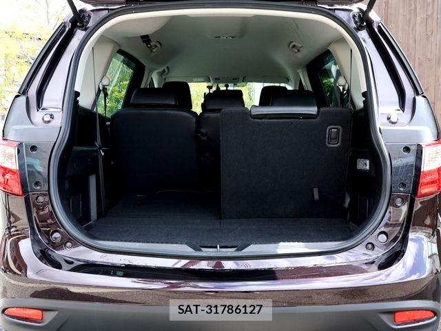 Mazda PREMACY 2014-01 6677501-28
