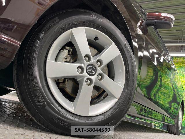 Mazda PREMACY 2014-01 6816572-12