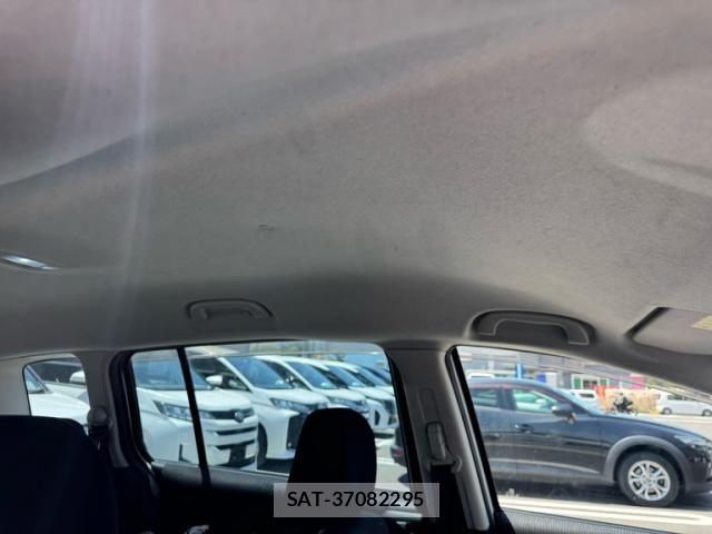 Mazda PREMACY 2010-06 6903353-12