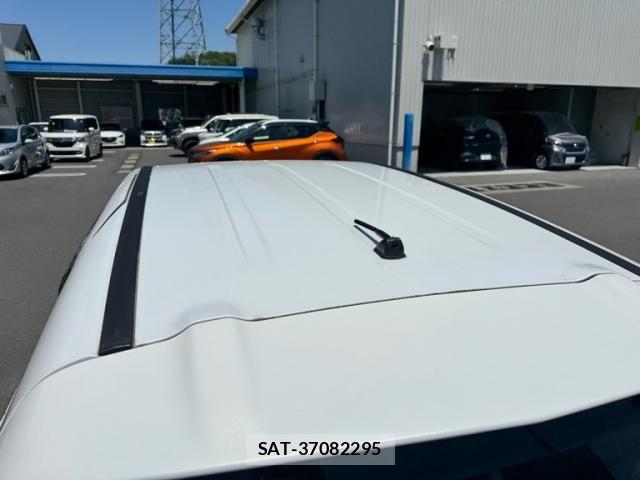 Mazda PREMACY 2010-06 6903353-6