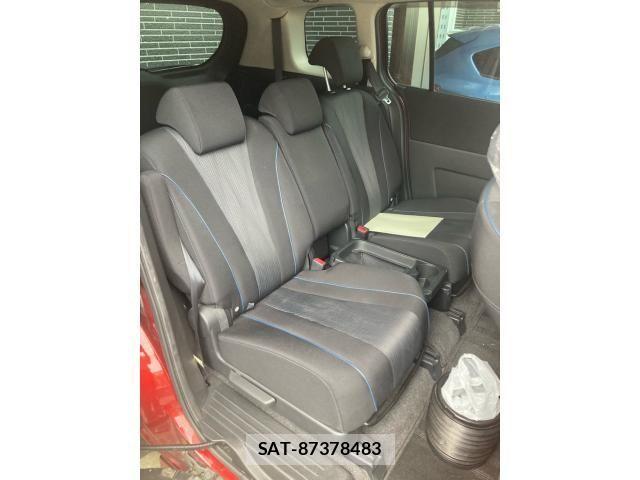 Mazda PREMACY 2011-02 6911189-8
