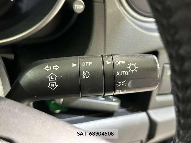 Mazda PREMACY 2013-08 6911183-11