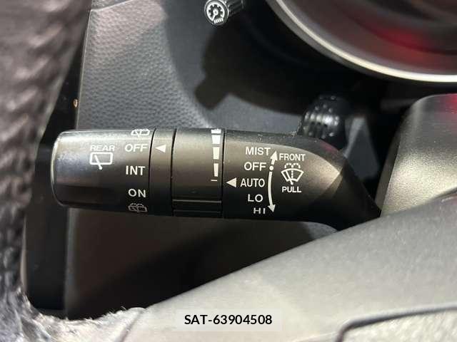 Mazda PREMACY 2013-08 6911183-12