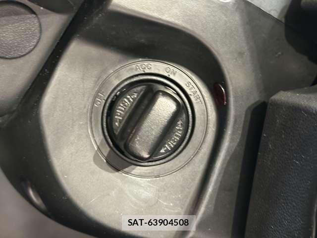 Mazda PREMACY 2013-08 6911183-13