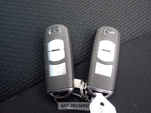 Mazda PREMACY 2013-07 7021243-27