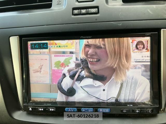 Mazda PREMACY 2011-09 7021241-11