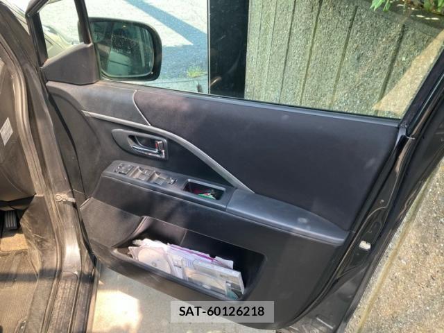 Mazda PREMACY 2011-09 7021241-6