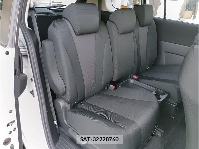 Mazda PREMACY 2015-02 7060230-11