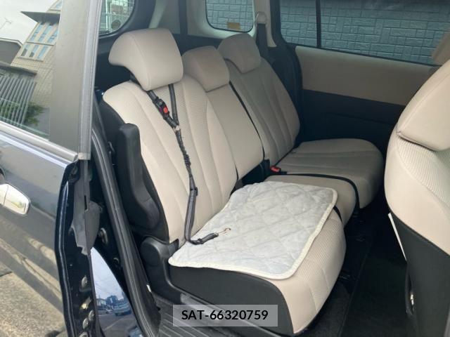Mazda PREMACY 2014-05 7223587-24