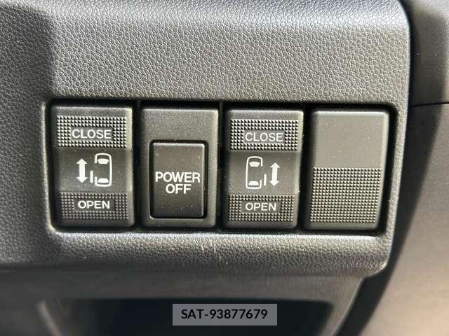 Mazda PREMACY 2013-09 7223590-12