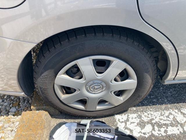 Mazda PREMACY 2009-08 7223579-8