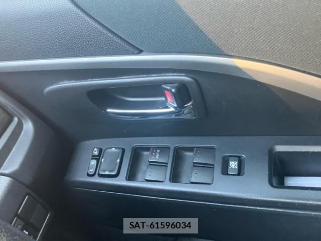 Mazda PREMACY 2017-12 7223591-24