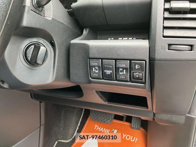 Mazda PREMACY 2010-03 7218005-7