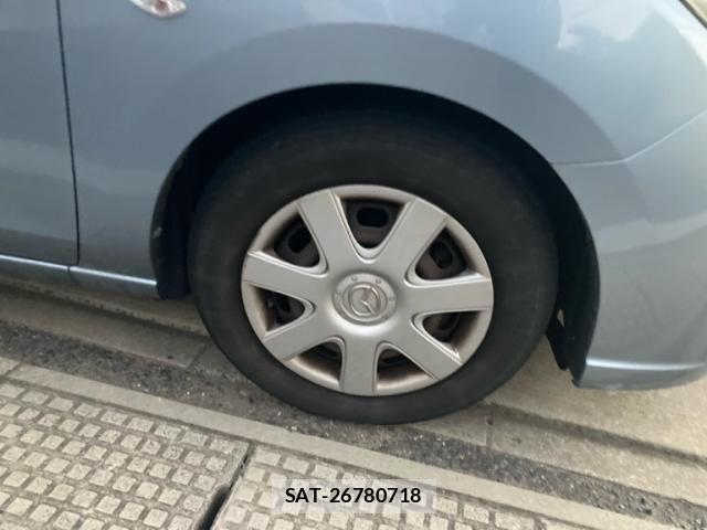 Mazda PREMACY 2013-05 7251922-4