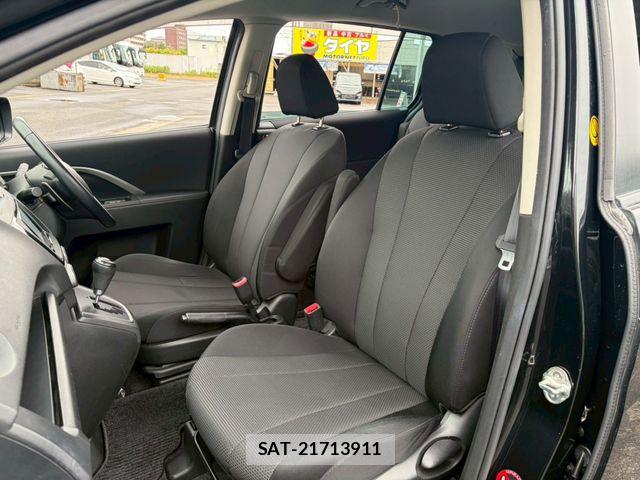Mazda PREMACY 2013-04 7329386-3