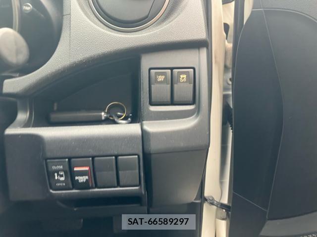 Mazda PREMACY 2012-07 7359302-13