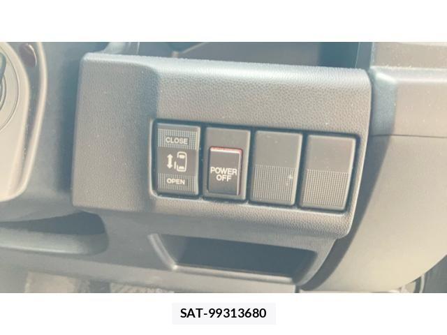 Mazda PREMACY 2011-09 7393549-13