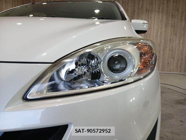 Mazda PREMACY 2017-06 7456801-23