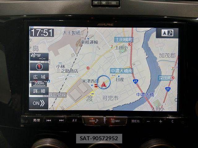 Mazda PREMACY 2017-06 7456801-3