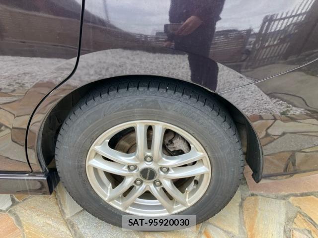Mazda PREMACY 2014-02 7619197-9