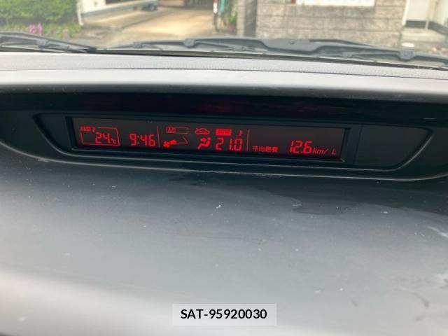 Mazda PREMACY 2014-02 7619197-19