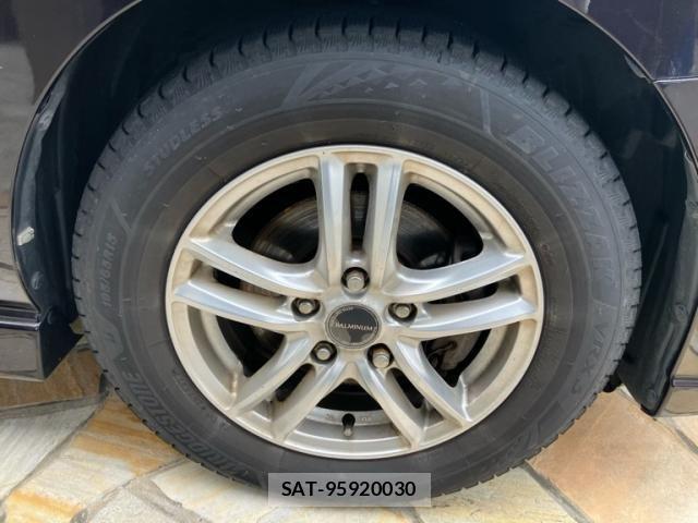 Mazda PREMACY 2014-02 7619197-7