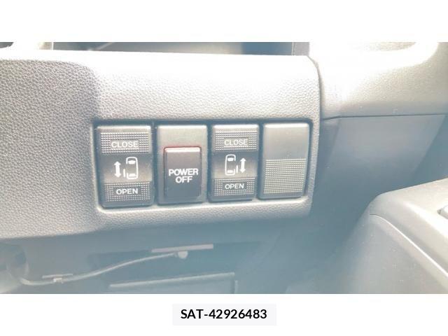 Mazda PREMACY 2016-02 7619194-20