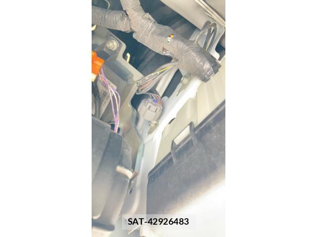 Mazda PREMACY 2016-02 7619194-29