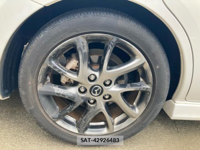 Mazda PREMACY 2016-02 7619194-5