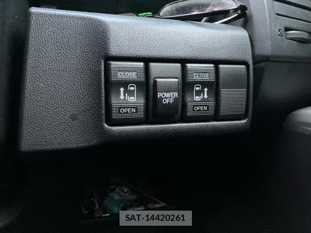 Mazda PREMACY 2010-03 7619200-18