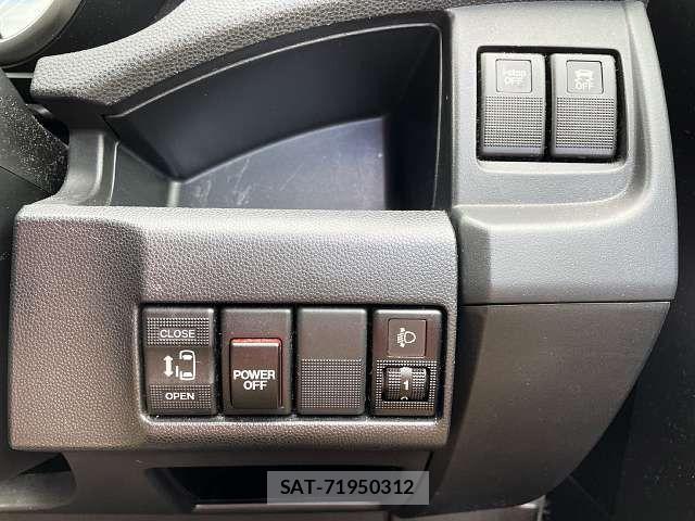 Mazda PREMACY 2012-03 7619195-6