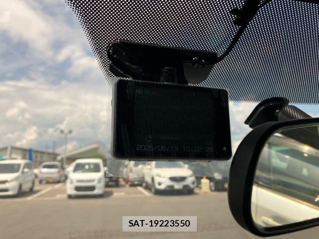 Mazda PREMACY 2011-07 7619199-23
